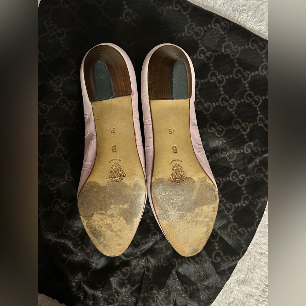 ๐ Gucci Pink Velvet GG Embossed - Picture 2 of 6